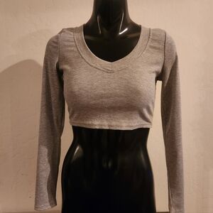 SHEIN Gray Fitted Long Sleeve Crop Top